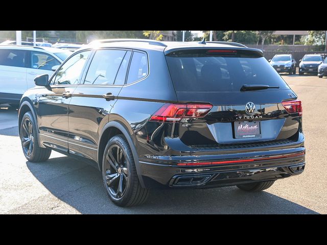 2024 Volkswagen Tiguan SE R-Line Black