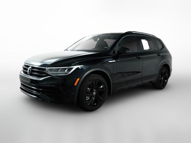 2024 Volkswagen Tiguan SE R-Line Black
