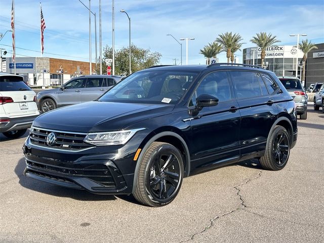 2024 Volkswagen Tiguan SE R-Line Black