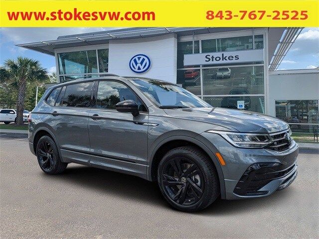 2024 Volkswagen Tiguan SE R-Line Black