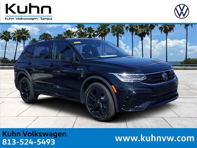 2024 Volkswagen Tiguan SE R-Line Black