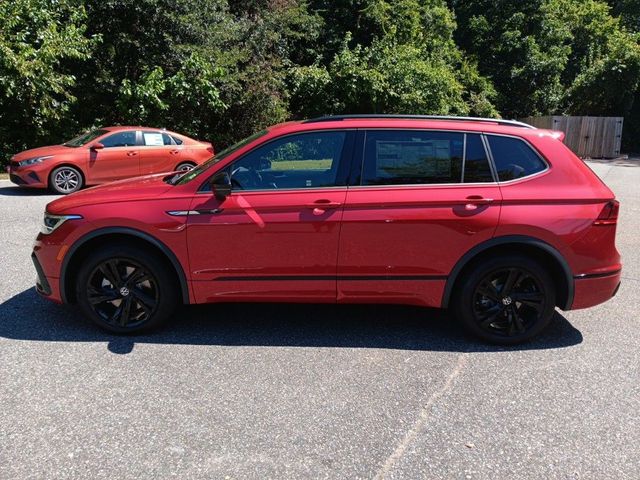 2024 Volkswagen Tiguan SE R-Line Black