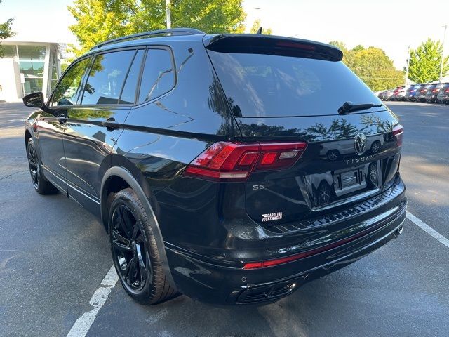 2024 Volkswagen Tiguan SE R-Line Black