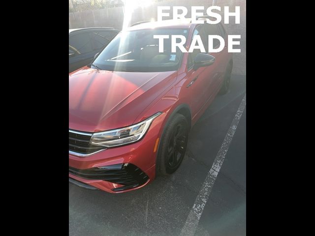 2024 Volkswagen Tiguan SE R-Line Black