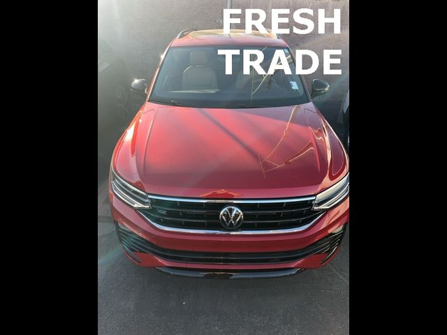 2024 Volkswagen Tiguan SE R-Line Black