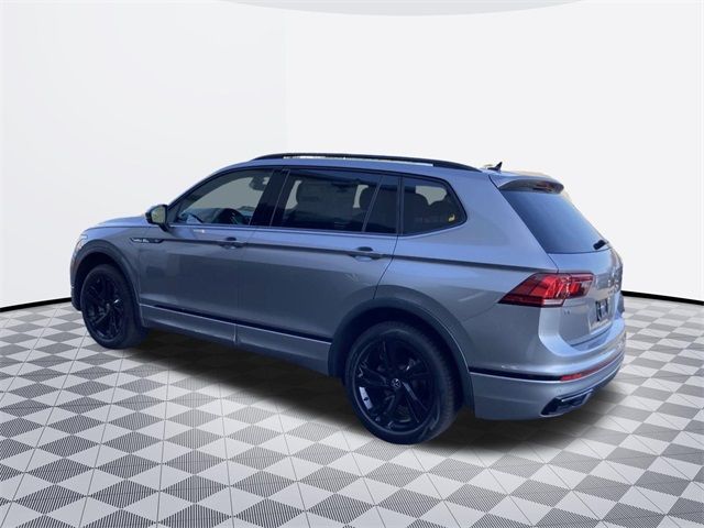 2024 Volkswagen Tiguan SE R-Line Black