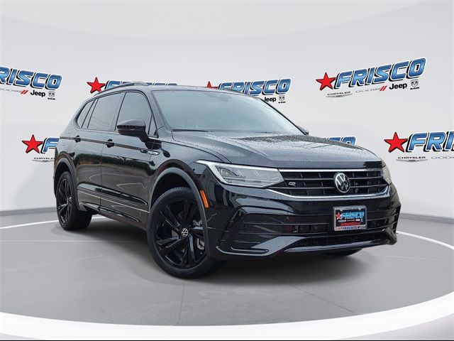 2024 Volkswagen Tiguan SE R-Line Black