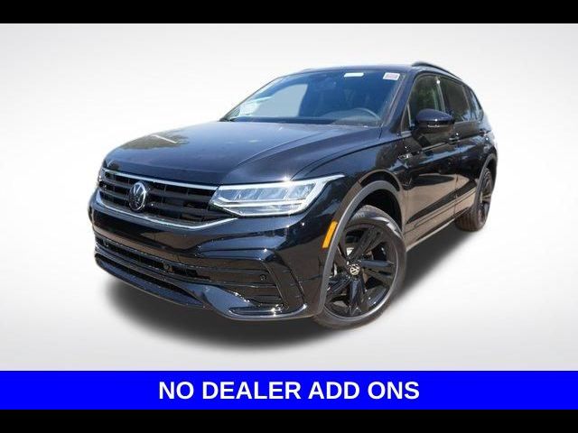 2024 Volkswagen Tiguan SE R-Line Black