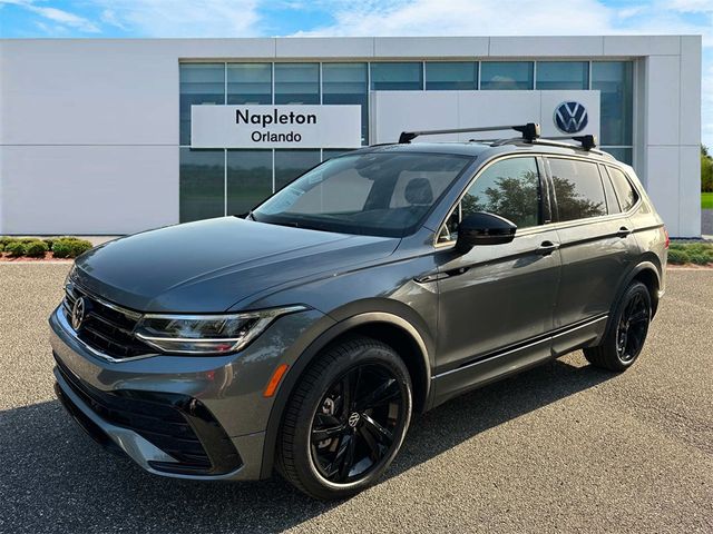 2024 Volkswagen Tiguan SE R-Line Black