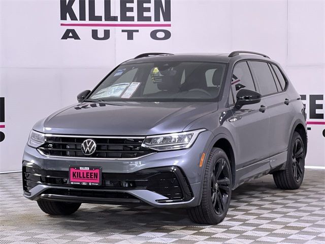 2024 Volkswagen Tiguan SE R-Line Black