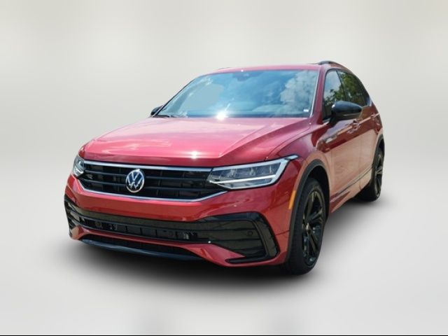 2024 Volkswagen Tiguan SE R-Line Black