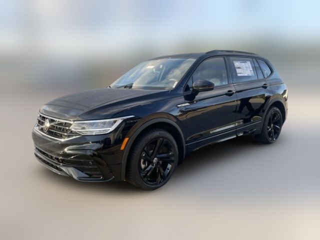 2024 Volkswagen Tiguan/Taos SE R-Line Black