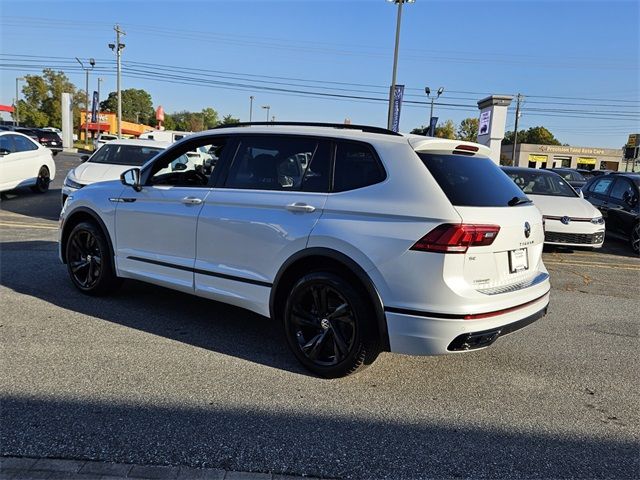 2024 Volkswagen Tiguan SE R-Line Black