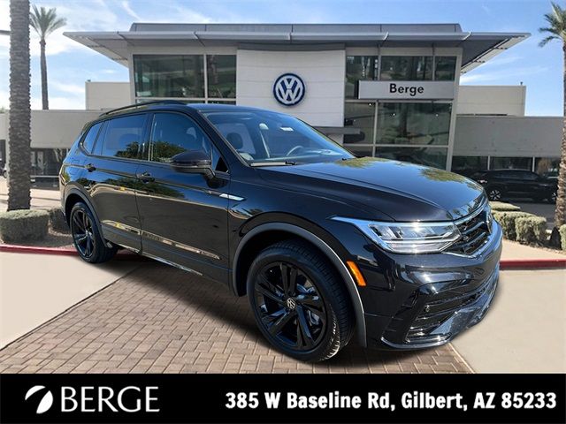 2024 Volkswagen Tiguan SE R-Line Black