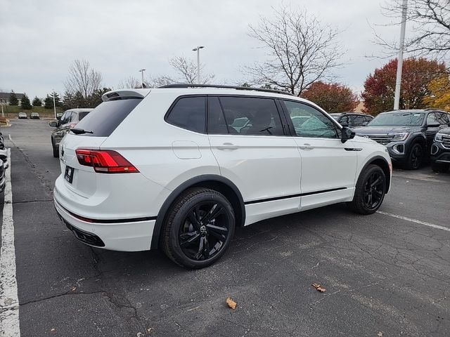 2024 Volkswagen Tiguan/Taos SE R-Line Black