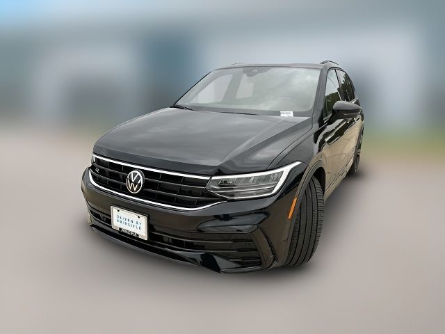 2024 Volkswagen Tiguan SE R-Line Black