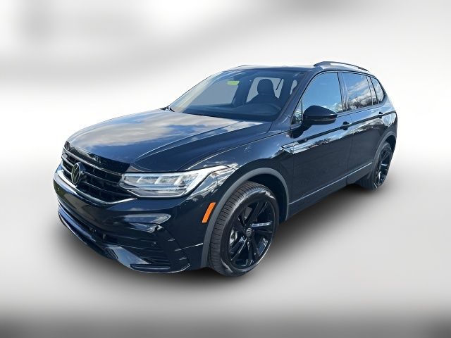 2024 Volkswagen Tiguan SE R-Line Black