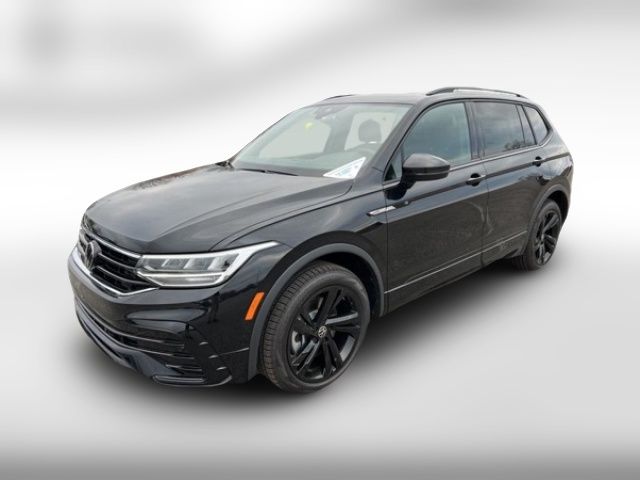 2024 Volkswagen Tiguan SE R-Line Black