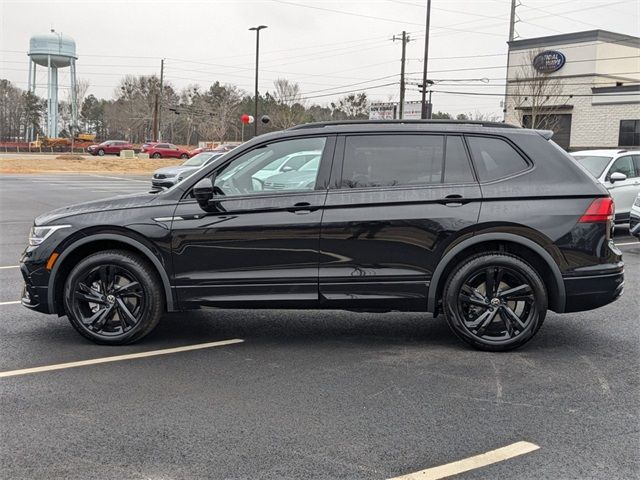 2024 Volkswagen Tiguan SE R-Line Black