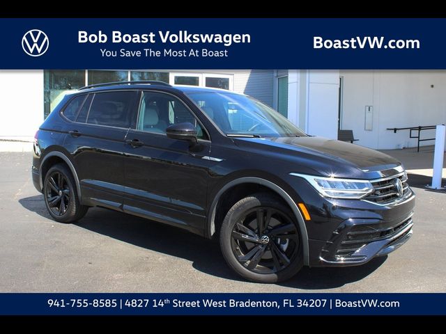 2024 Volkswagen Tiguan SE R-Line Black