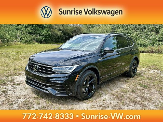 2024 Volkswagen Tiguan SE R-Line Black