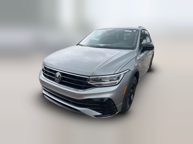 2024 Volkswagen Tiguan SE R-Line Black