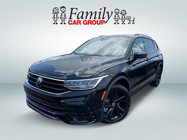 2024 Volkswagen Tiguan SE R-Line Black