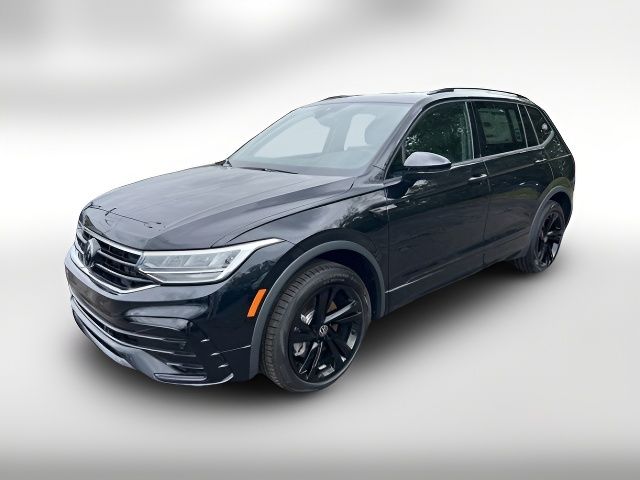 2024 Volkswagen Tiguan SE R-Line Black