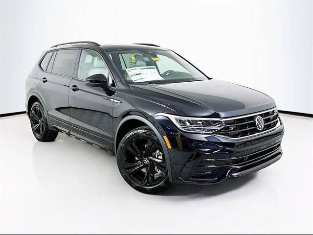 2024 Volkswagen Tiguan SE R-Line Black