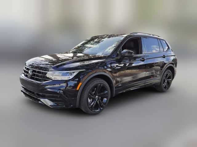 2024 Volkswagen Tiguan SE R-Line Black