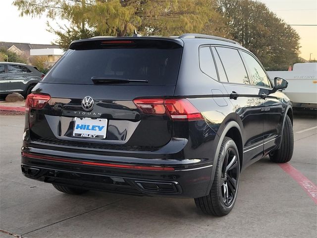 2024 Volkswagen Tiguan SE R-Line Black