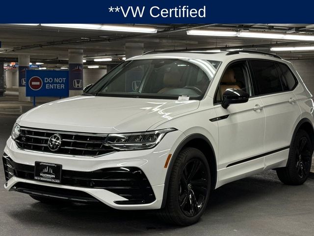 2024 Volkswagen Tiguan SE R-Line Black