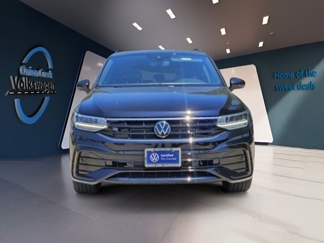 2024 Volkswagen Tiguan SE R-Line Black