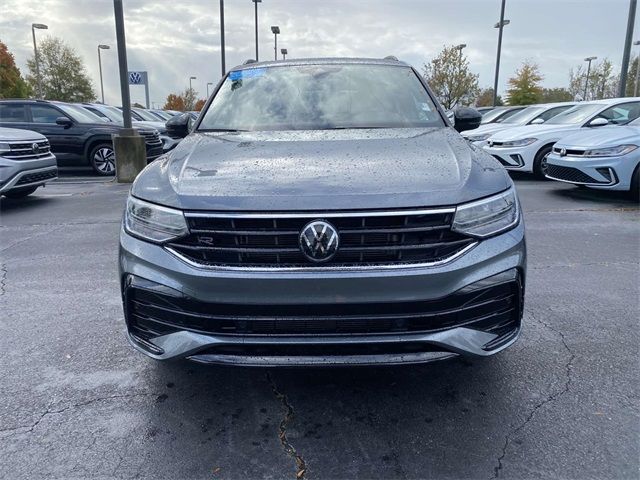 2024 Volkswagen Tiguan SE R-Line Black