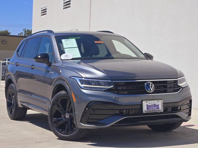 2024 Volkswagen Tiguan SE R-Line Black