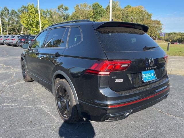 2024 Volkswagen Tiguan SE R-Line Black