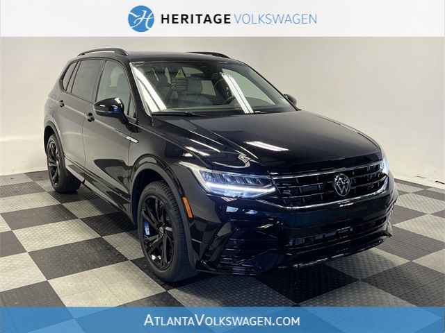 2024 Volkswagen Tiguan SE R-Line Black