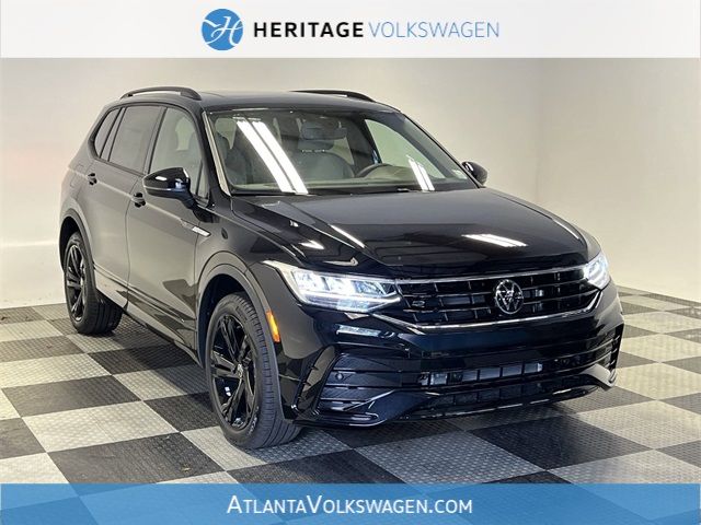 2024 Volkswagen Tiguan SE R-Line Black