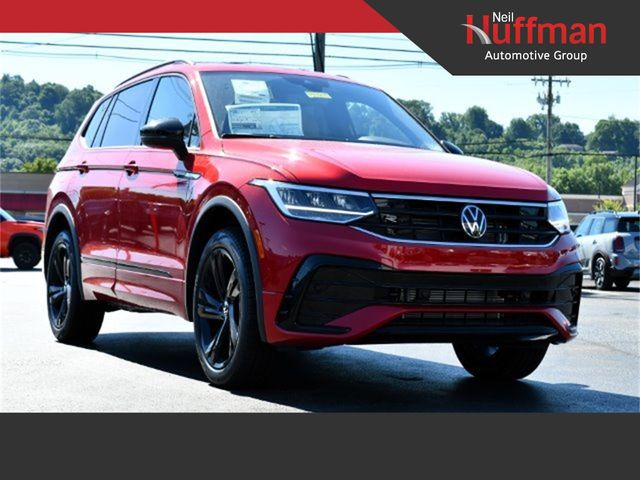 2024 Volkswagen Tiguan SE R-Line Black