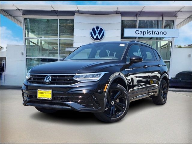 2024 Volkswagen Tiguan SE R-Line Black