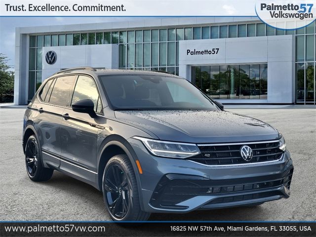 2024 Volkswagen Tiguan SE R-Line Black