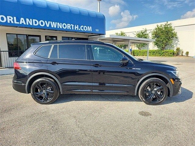 2024 Volkswagen Tiguan SE R-Line Black