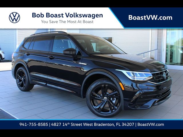 2024 Volkswagen Tiguan/Taos SE R-Line Black