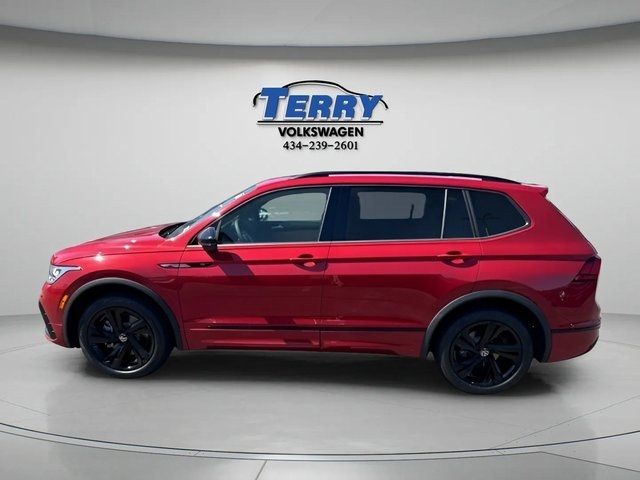 2024 Volkswagen Tiguan SE R-Line Black