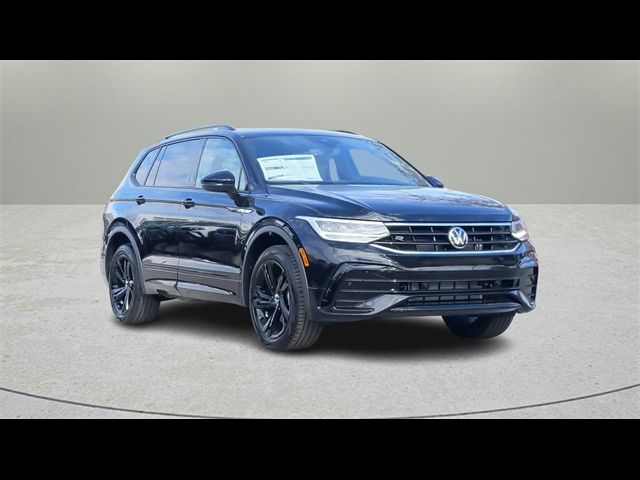 2024 Volkswagen Tiguan SE R-Line Black