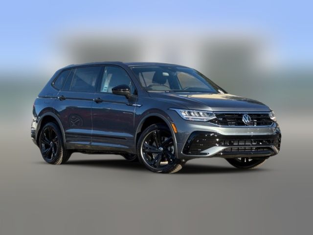 2024 Volkswagen Tiguan SE R-Line Black