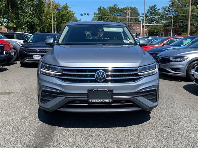 2024 Volkswagen Tiguan SE