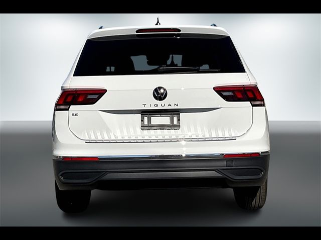 2024 Volkswagen Tiguan SE