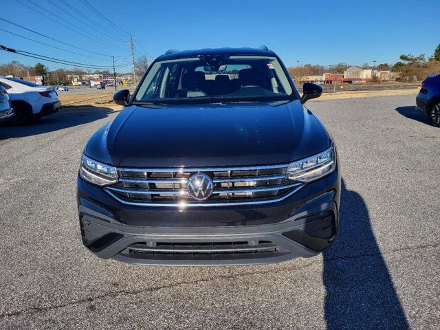 2024 Volkswagen Tiguan SE