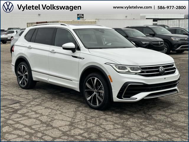 2024 Volkswagen Tiguan SEL R-Line